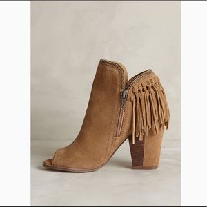 Dolce Vita Cognac Fringle Booties - Size 6